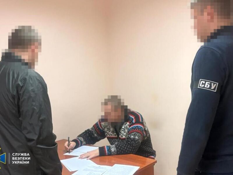 На оборонному заводі вкрали понад 100 млн гривень