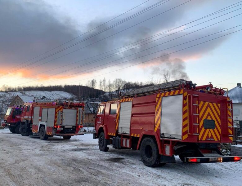 На Закарпатті спалахнула магістральна газова труба