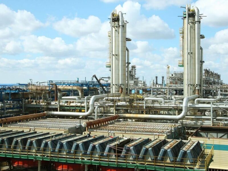 Найбільший ГПЗ Росії атакували дрони СБУ – медіа