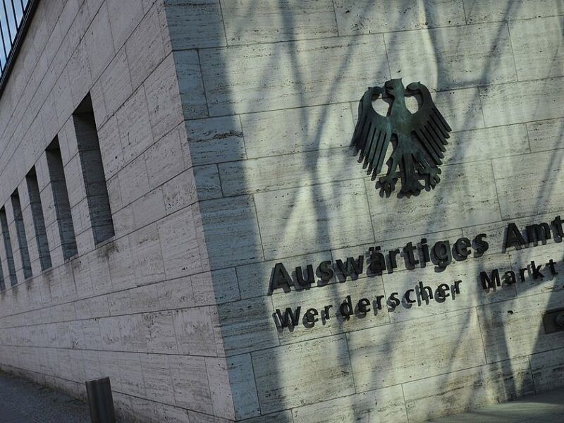 Німеччина викликала посла РФ через загрозу нацбезпеці