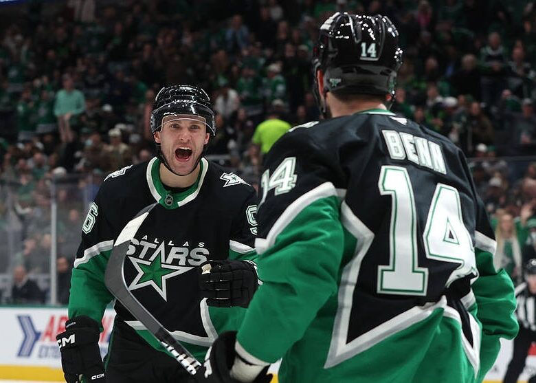 НХЛ: розгром від Далласа та перемога Чикаго