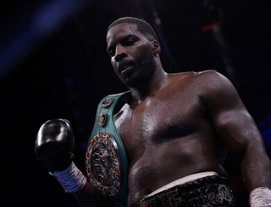 Околі має намір зробити дві справи заодно в боях із двома лівими боксерами