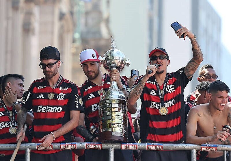 Парад чемпіонів клубу Фламенго завершився курйозом