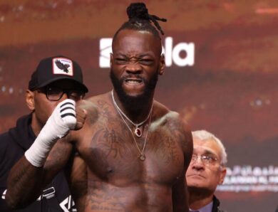 Підганяй коней: Вайлдер квапить Усика з рішенням