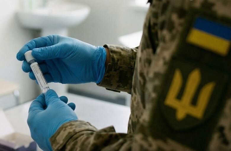 Понад третина військових уже здала зразки ДНК