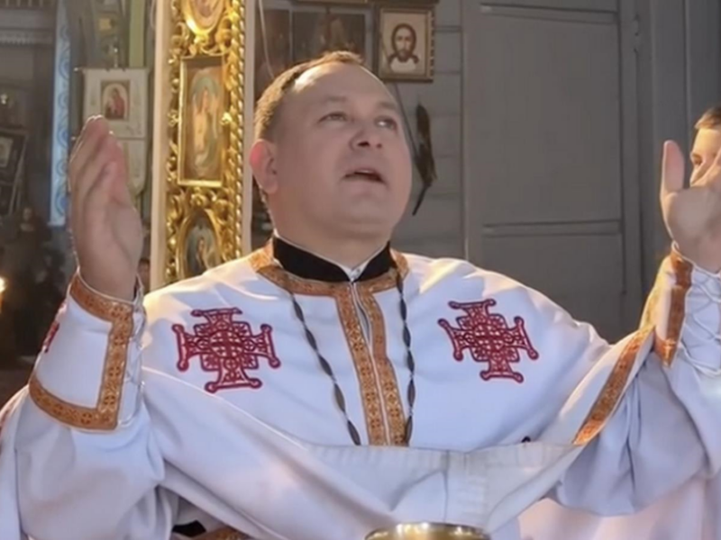 Популярний священник України з трьома “бронями” отримав повістку в ТЦК