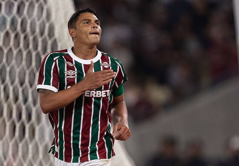 Португальські топ-клуби проявляють інтерес до Тьягу Сілви