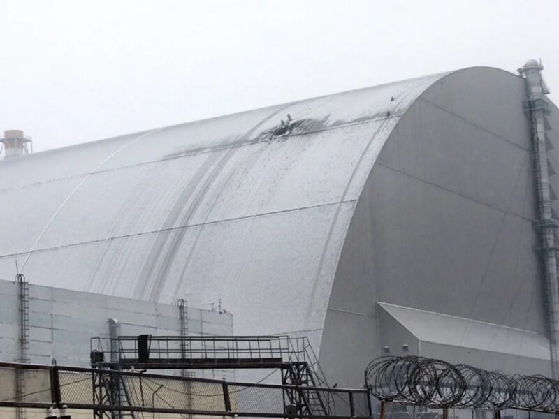 Пошкодження арки над ЧАЕС: експерт розкрив деталі відновлення