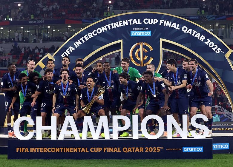 ПСЖ став третім серед команд, що завоювали шість трофеїв за рік