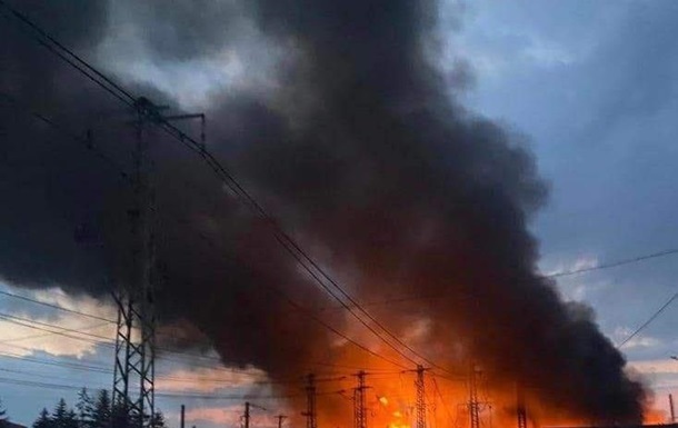 РФ масовано атакувала Одесу, місто без світла