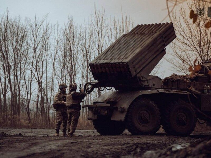 Росіяни атакують на дев’яти напрямках – Генштаб