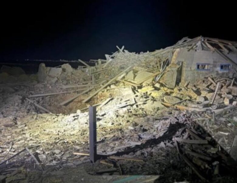 Росіяни скинули авіабомби на приватний сектор під Запоріжжям: є постраждалі