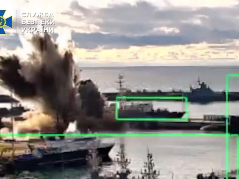 СБУ підірвала підводний човен у Новоросійську