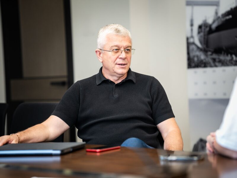 Smart Holding відзвітував про зниження обсягу сплачених до бюджету податків