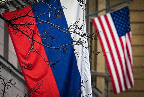 США призупинили санкції проти російських банків