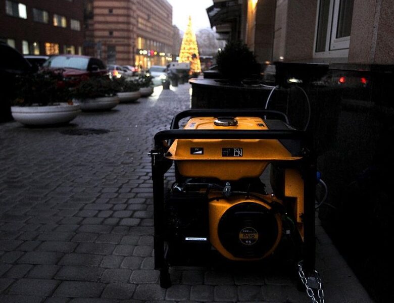 Стали відомі графіки відключень світла 3 грудня