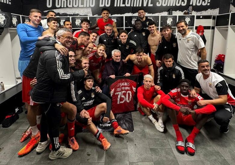 Судаков пожартував над ювілейною перемогою Моурінью