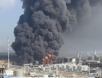 Своя сорочка ближча: США дозволяють нищити нафтову галузь РФ