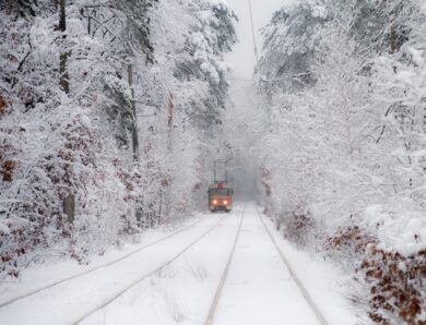 У Києві відновили рух електротранспорту
