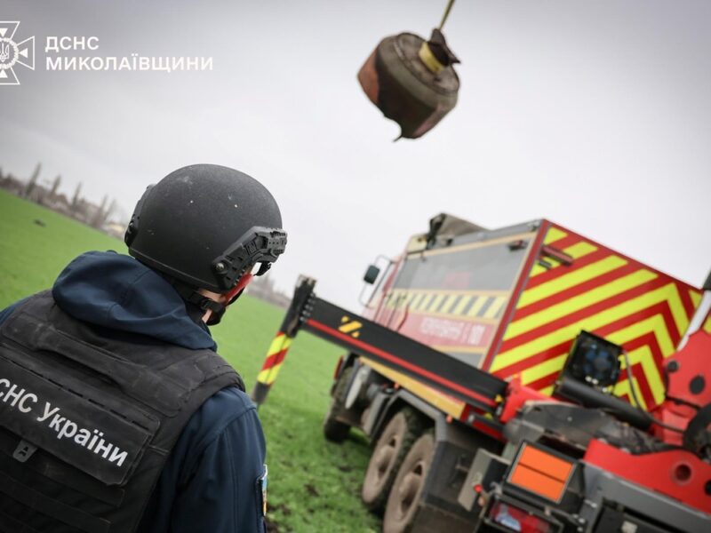 У Миколаєві п’ятеро поранених через російську атаку