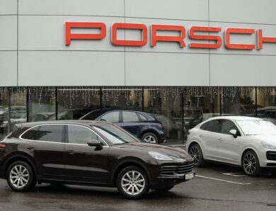У Росії перестали працювати автомобілі Porsche