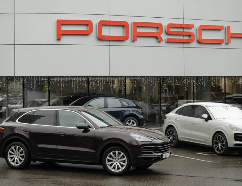 У Росії перестали працювати автомобілі Porsche