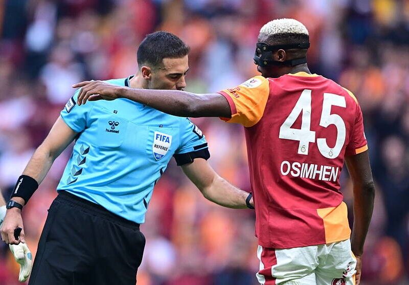 У Туреччині масові затримання за корупцію у футболі