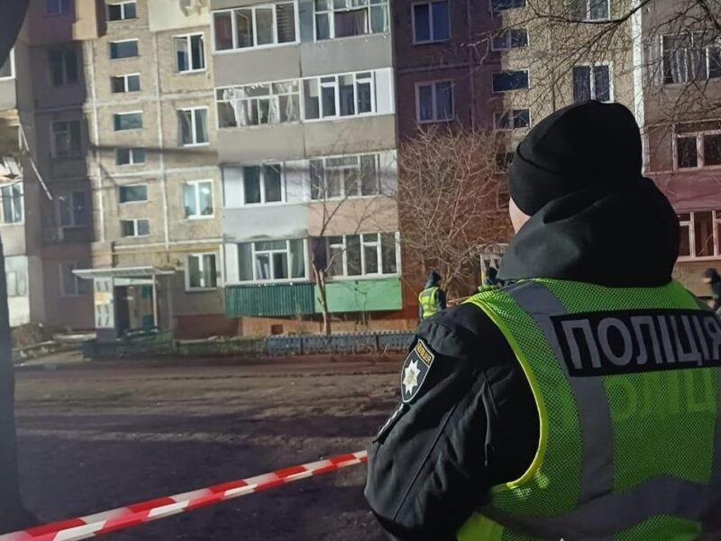 Удар по багатоповерхівці в Чернігові: кількість постраждалих зросла