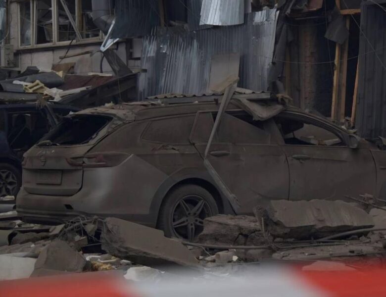 Удар по Дніпру: троє загиблих, вісім поранених