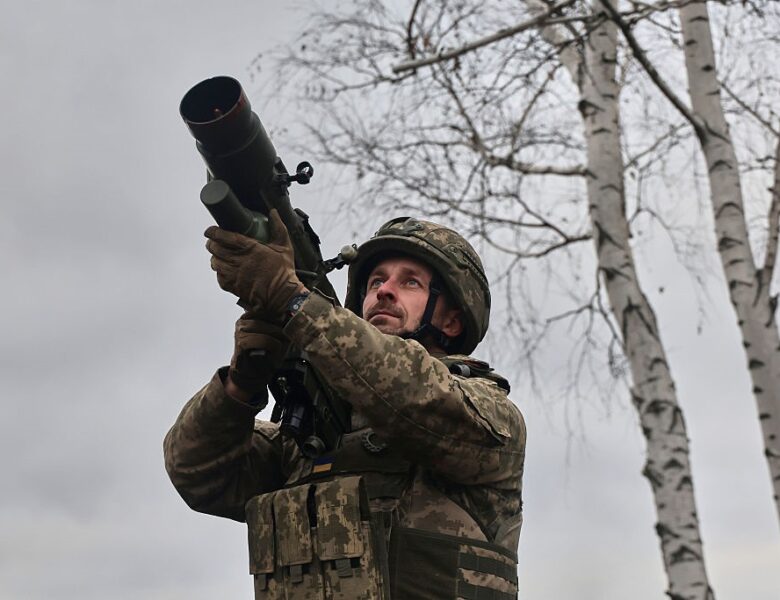 Україну атакувала майже сотня дронів РФ