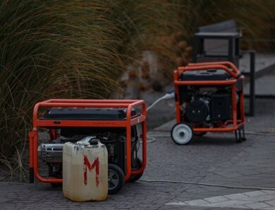 В шести областях ввели аварійні відключення світла