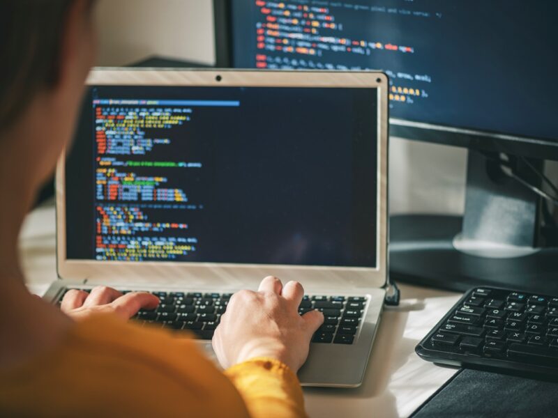 В Україні пропонують встановити 7 січня Днем програміста