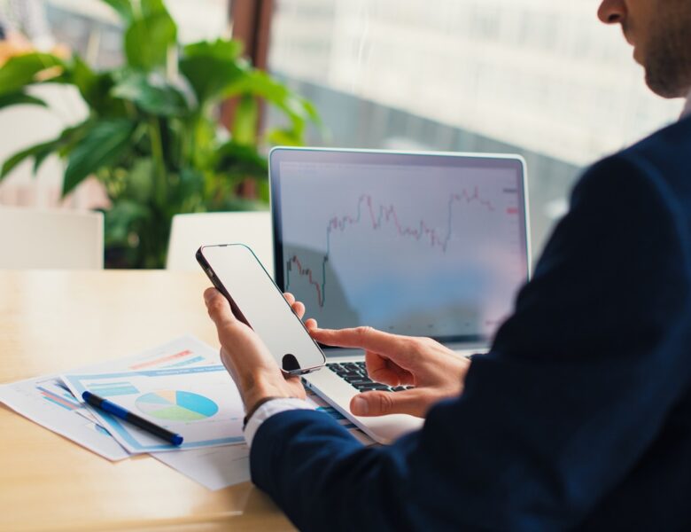 В Україні за рік закрилось 11 тис. компаній: стали відомі “довгожителі”