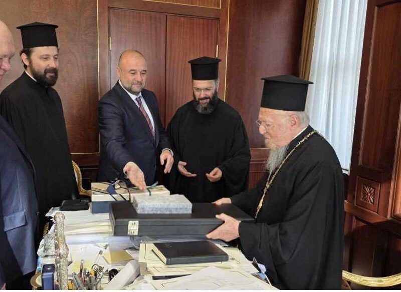 Вселенський Патріарх зустрівся з з делегацією українських громад