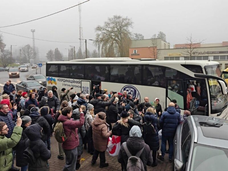 Всі звільнені білоруські політв’язні виїхали з України в Польщу та Литву