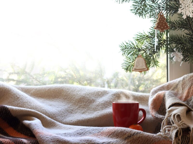 Втіряно, без опадів: синоптики розповіли про погоду на вихідних