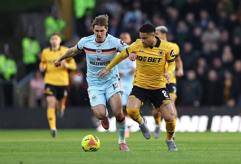 Ярмолюк допоміг Брентфорду обіграти Вулвергемптон