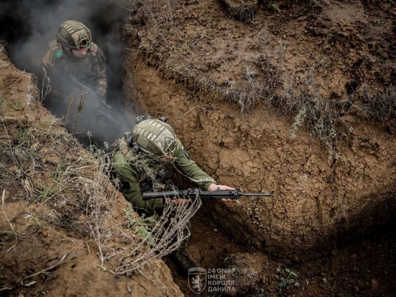 З початку доби відбулося 128 бойових зіткнень