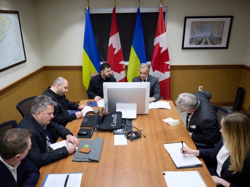 Зеленський анонсував ще одну зустріч з лідерами Європи і Канади