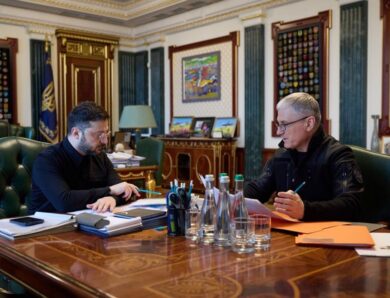 Зеленський дав доручення розвідці щодо РФ і Китаю