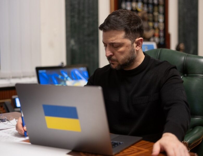 Зеленський і Павел обговорили продовження чеської ініціативи