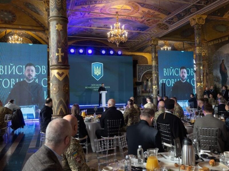 Зеленський назвав найкращий подарунок для України