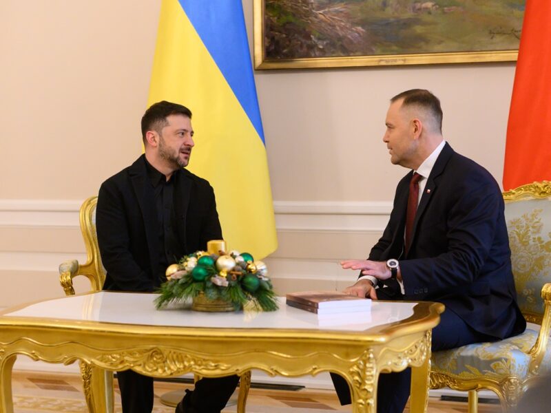 Зеленський розповів про довгу бесіду віч-на-віч з Навроцьким