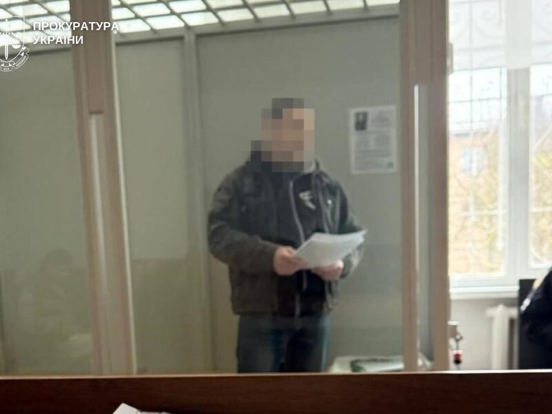 Житель Хмельниччини отримав довічне за ґвалтування малолітньої падчерки