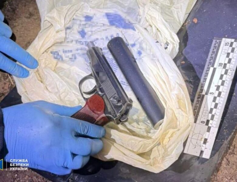 Знайдено пістолет, з якого вбили Парубія