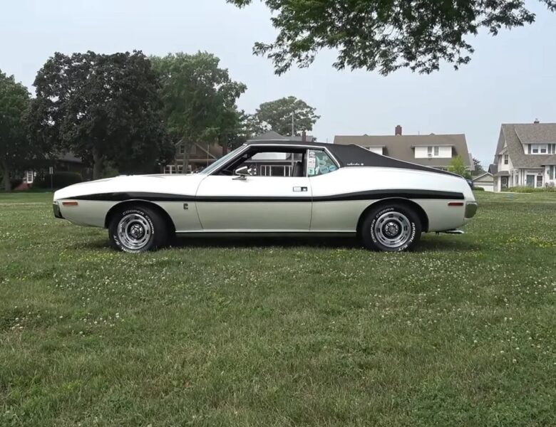 Знайдено унікальне 52-річне авто від П&rsquo;єра Кардена в ідеальному стані