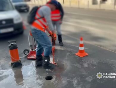 Розікрали на ремонті вулиці понад 4,5 млн грн: поліція Києва оголосила підозру посадовцям