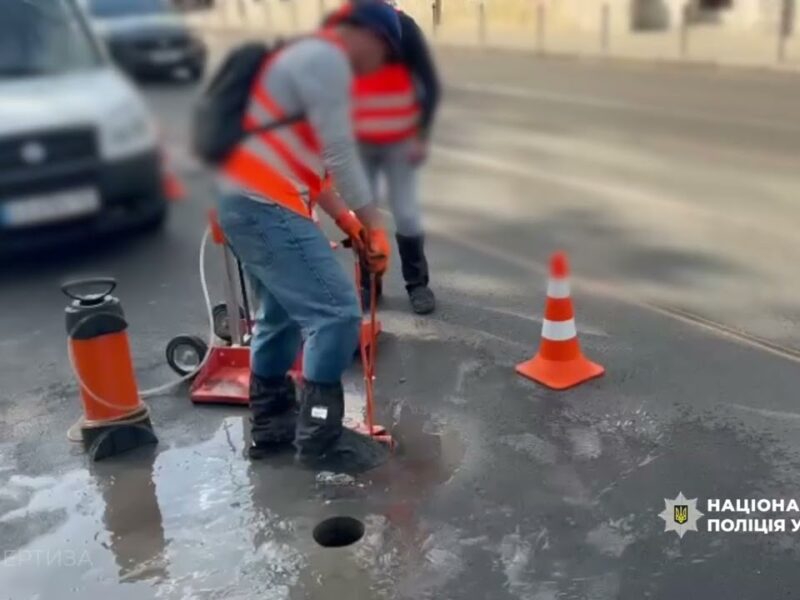 Розікрали на ремонті вулиці понад 4,5 млн грн: поліція Києва оголосила підозру посадовцям