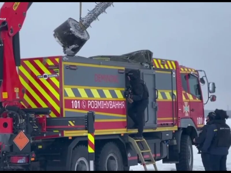Чернігівські сапери ДСНС вилучили частину російської ракети «Іскандер»