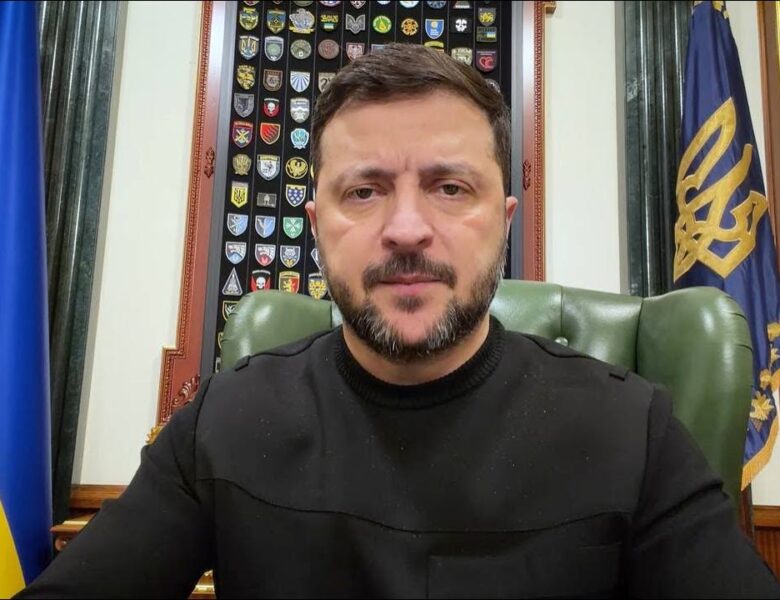 Звернення Володимира Зеленського наприкінці 1416-го дня війни